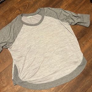 Women’s 3X top Maurices